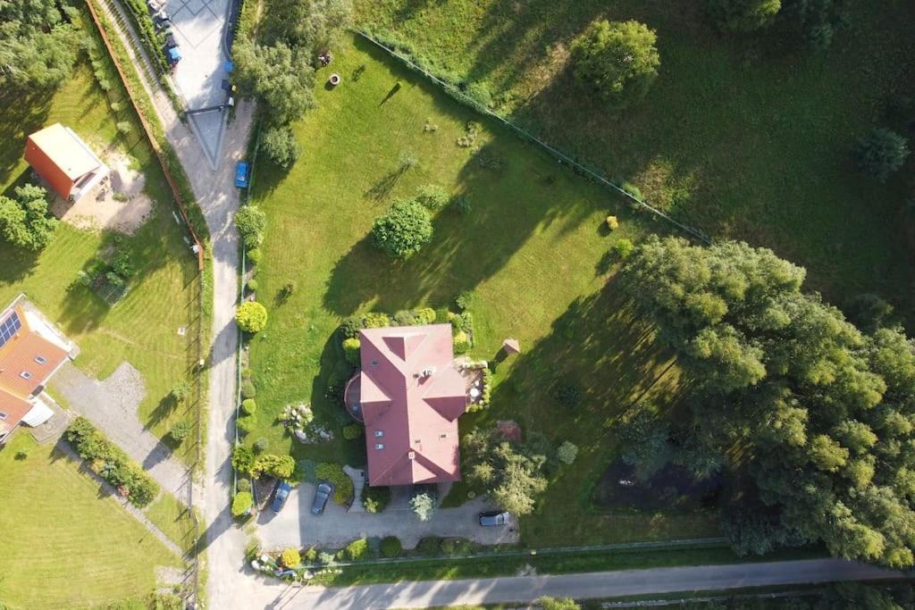 Pokoje Goscinne Dolina Czerwienia Przesieka Exterior photo